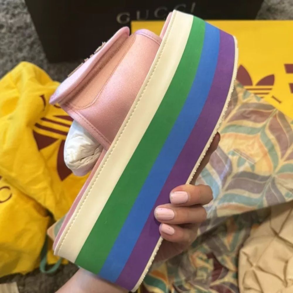 GUCCI PLATFORM SLIDES 8.5